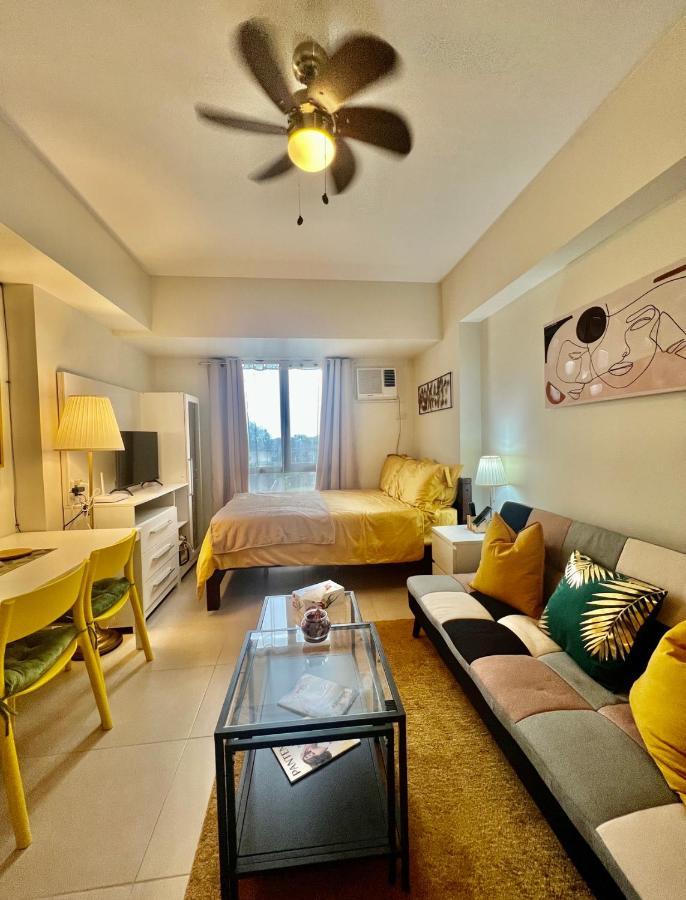Jmr Serin West Studio Unit Tagaytay City Exterior photo