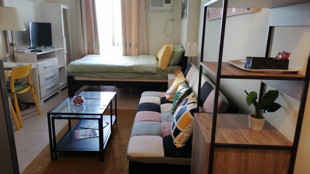 Jmr Serin West Studio Unit Tagaytay City Exterior photo